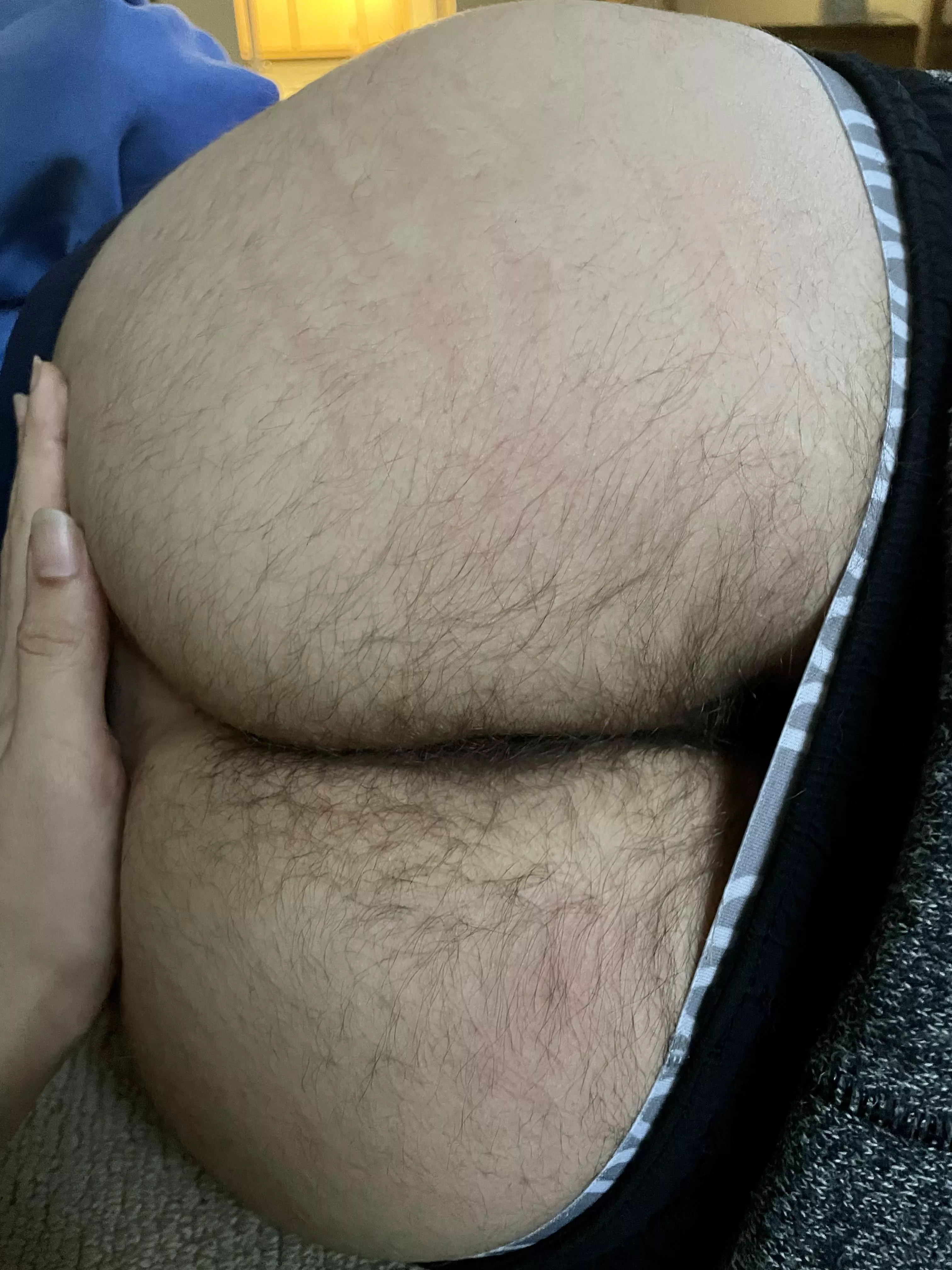 my boyfriend’s sweet hairy ass