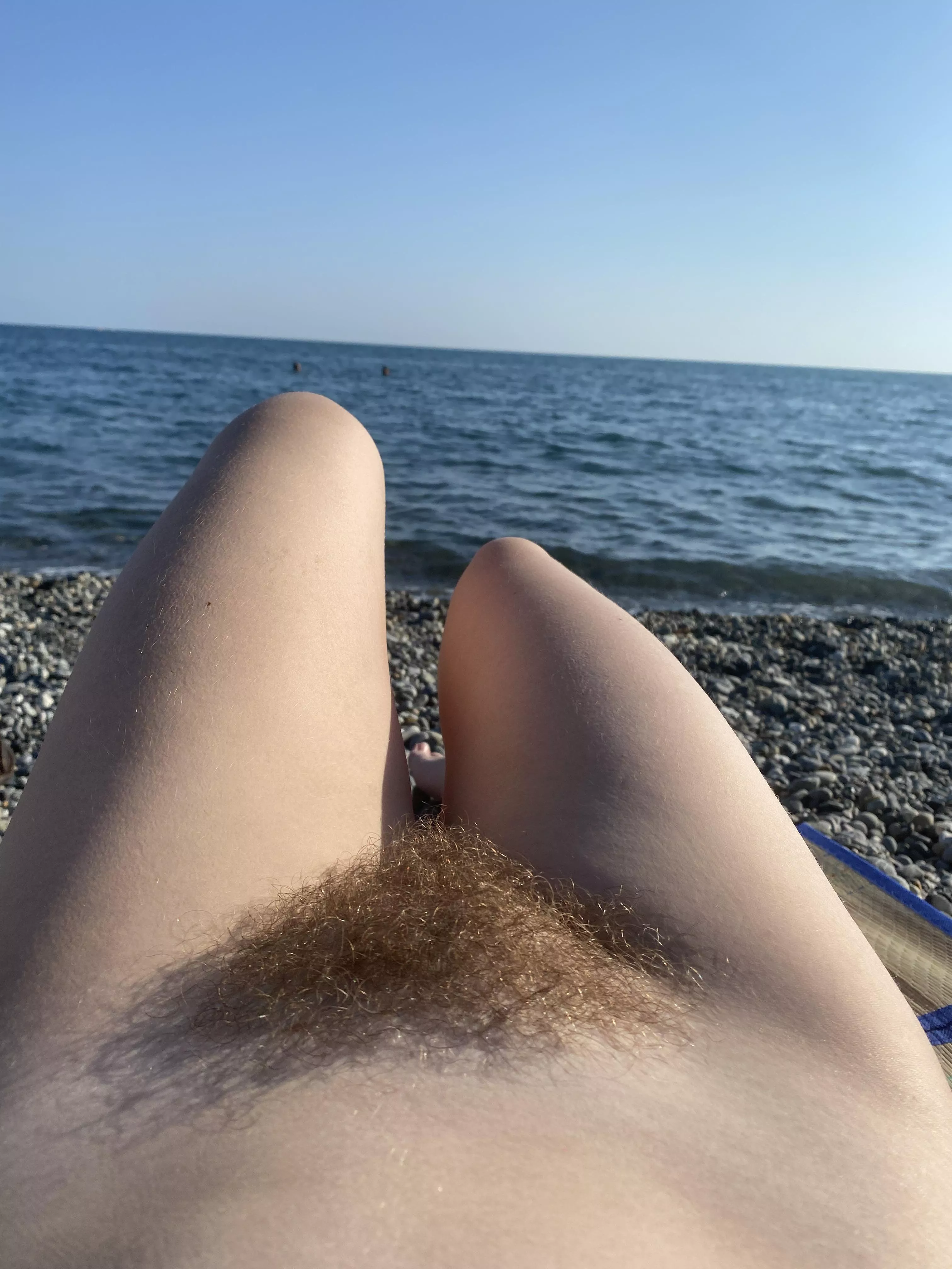 my bush is very soft. will you touch? my bush is very soft. will you touch?