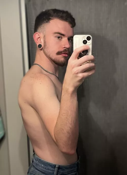 my confidence after a haircut 🆙⬆️☝️ my confidence after a haircut 🆙⬆️☝️