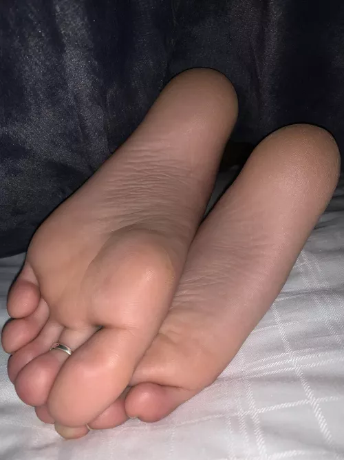 My cousinβs soles