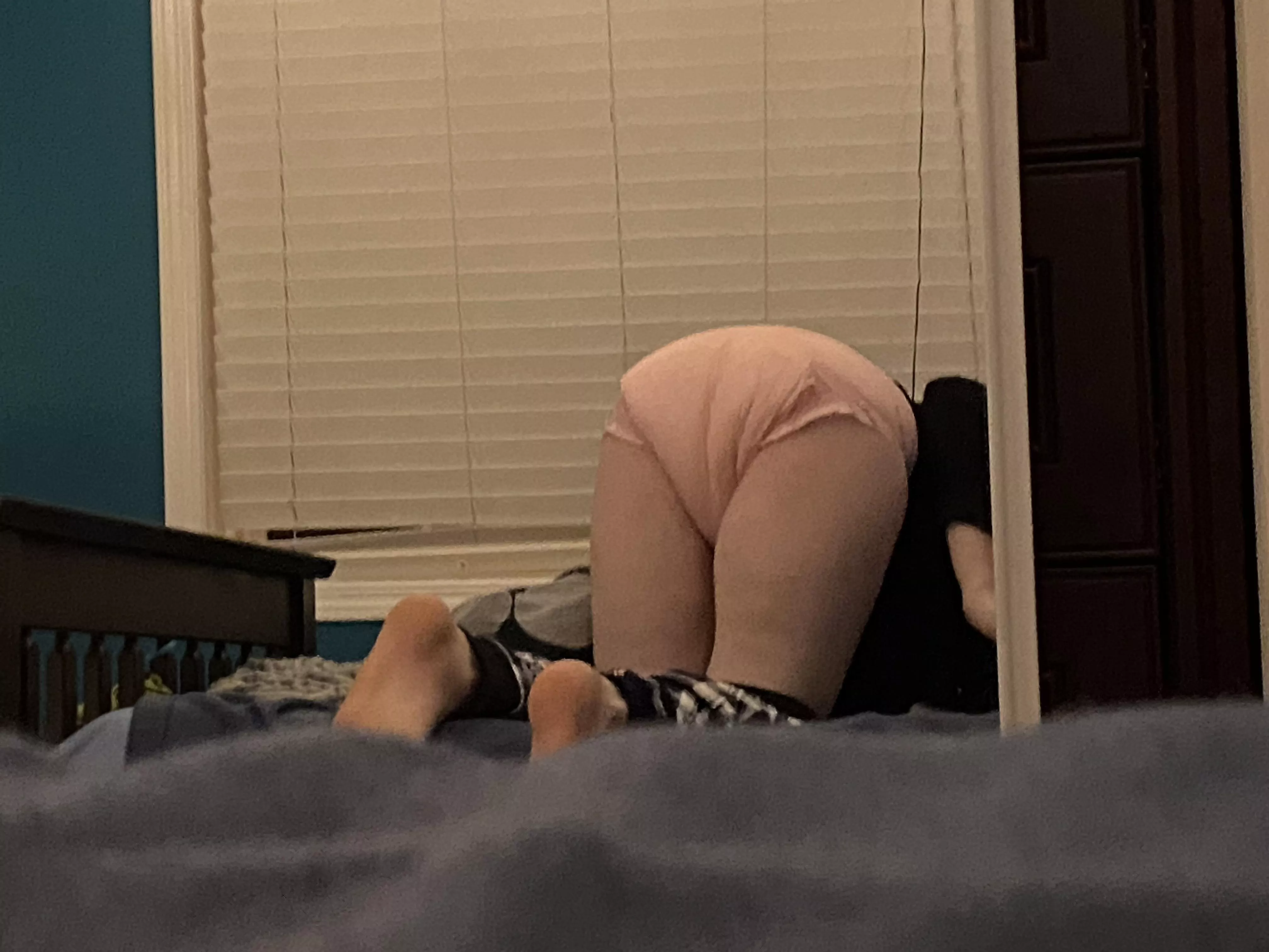 my crinkle bum looks a bit soaked… maybe daddy should help me change 🥺