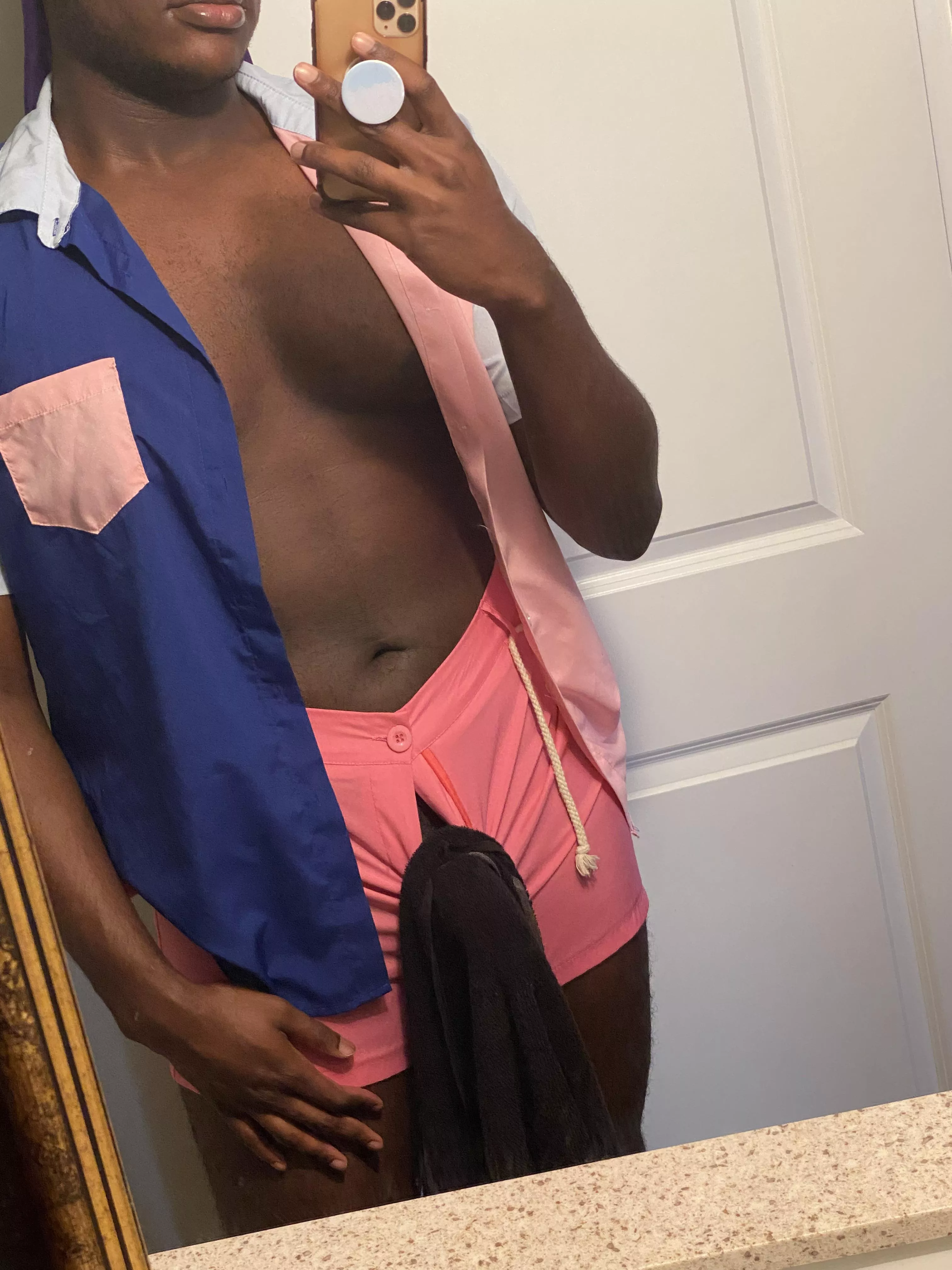 My dick gets so hard when I’m high I can use it as a towel rack