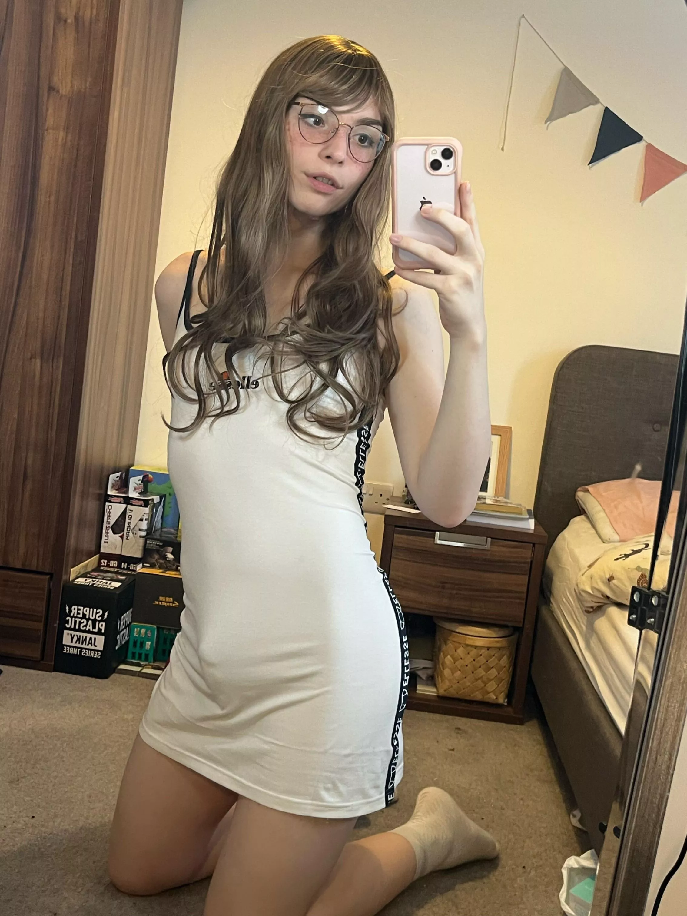 My eyes are up here 😇💕