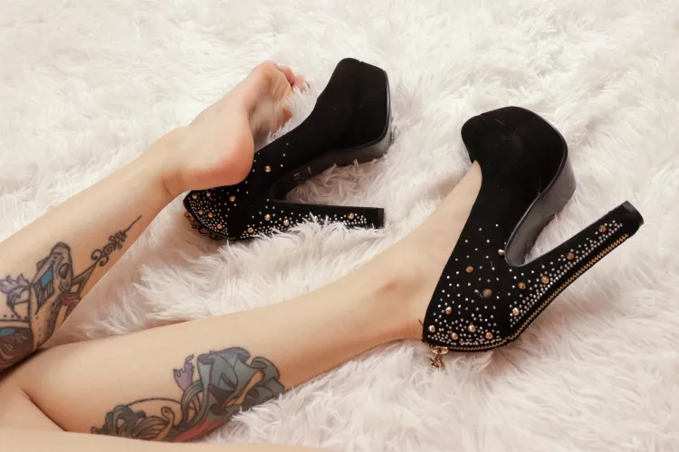 My favorite heels have spikesπ