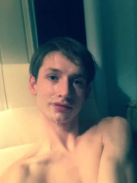 My favorite place, after a real man just came on my face😇🧚🏼‍♂️