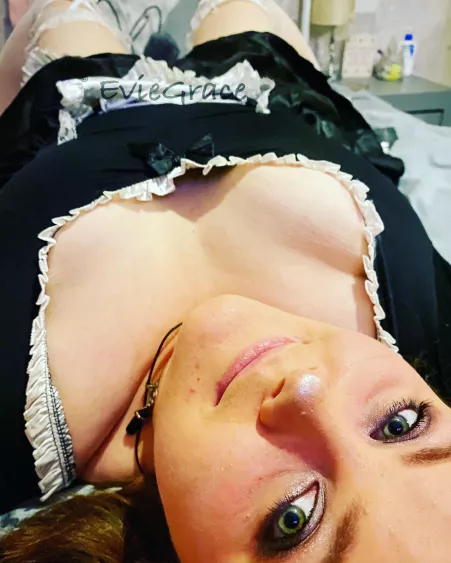 My first ever day on Onlyfans (Link in comments) ๐