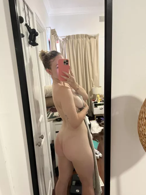 my first EVER face reveal vid going up on my onlyfans. link in bio, CUM check what ur missing out on 🥵