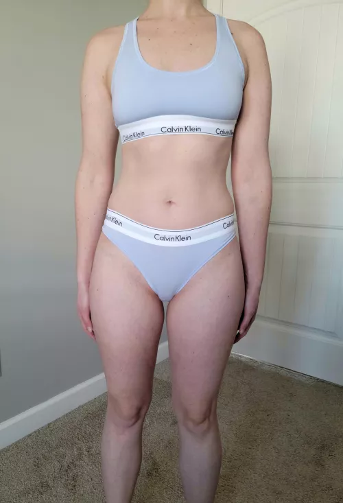 My first time trying a CK set! They are so soft and comfortable! [F]