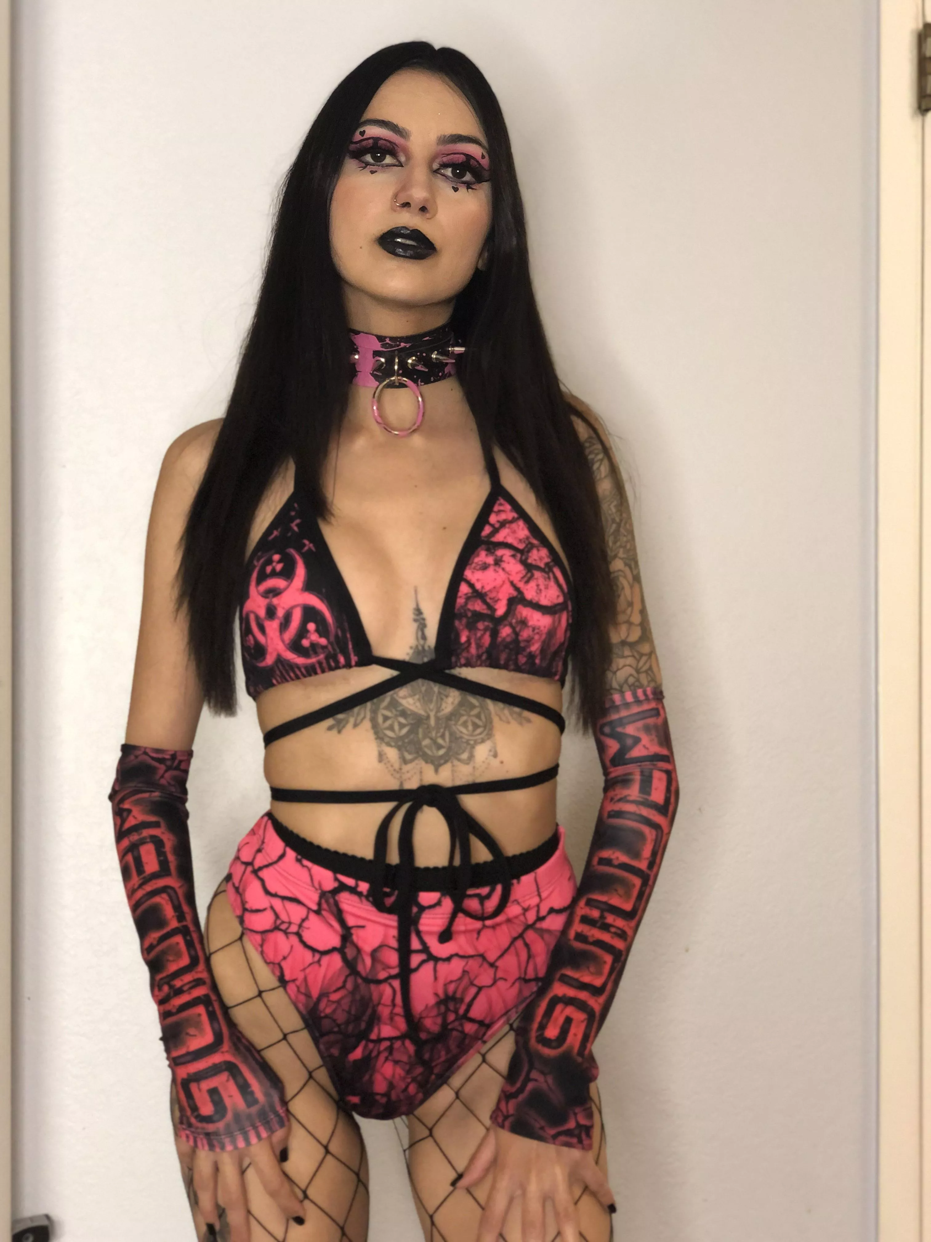 my fit for toxic summer???