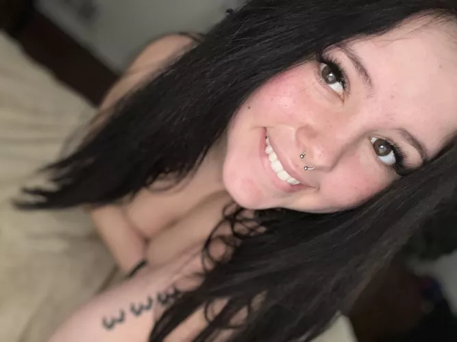 my freckles are really starting to pop again:,)