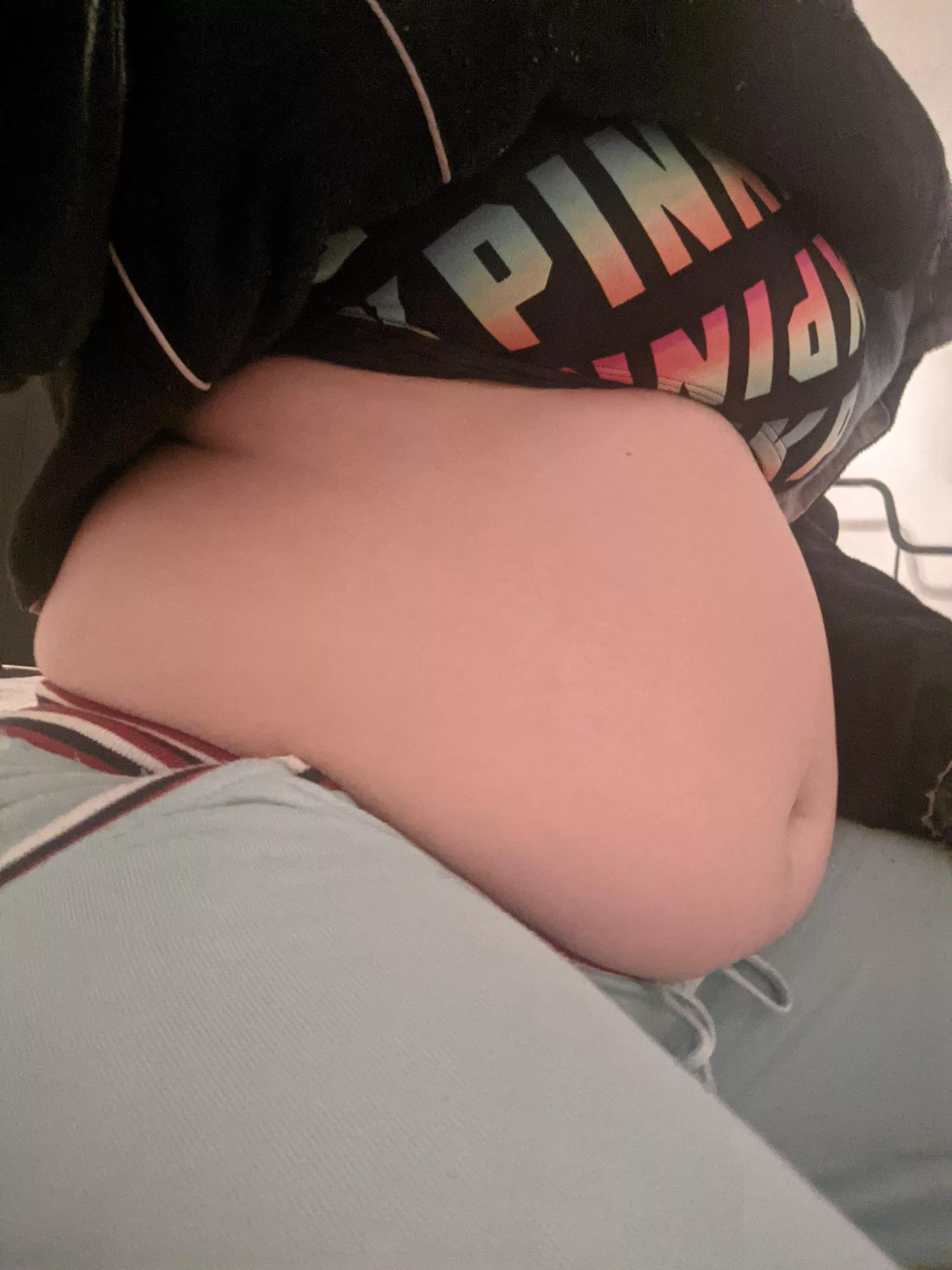 My friend told me today that I'm getting a belly... he's not wrong 😘