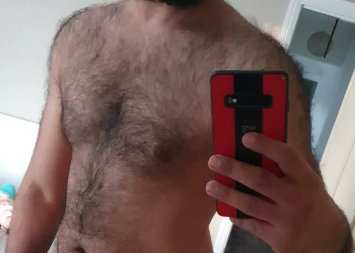 My fur can keep you nice and warm baby π