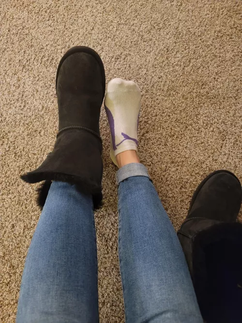 My gaming PC crapped out today, help PPS out by buying a new one. DM me for your own pair of socks.