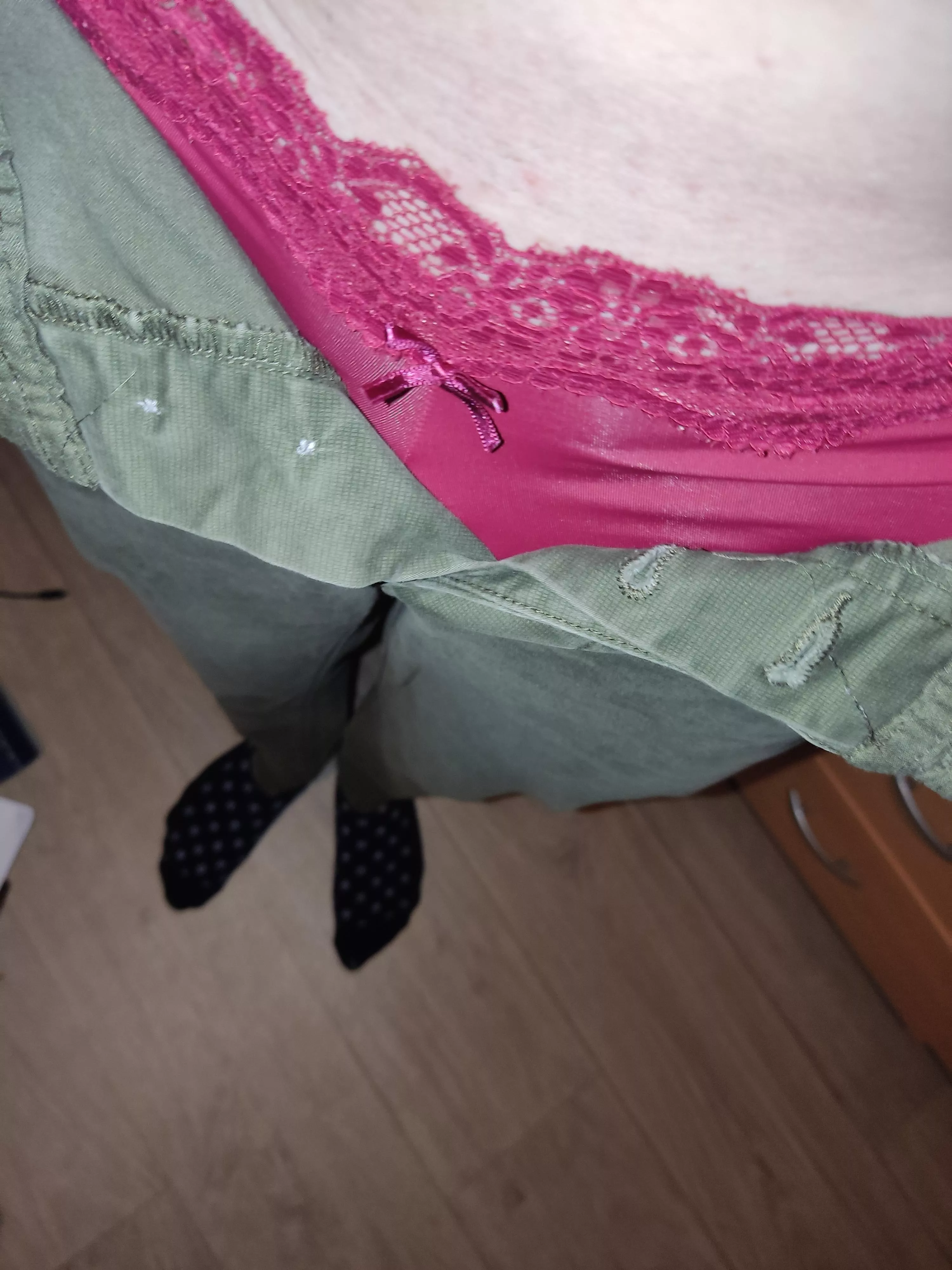 My girlfiend is making me wear panties to work totday so i Will be reminded all day that i am her sissy gurl , so excited 😳🤤