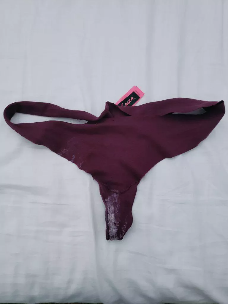 My girlfriend got a little excited last night and made a mess ?