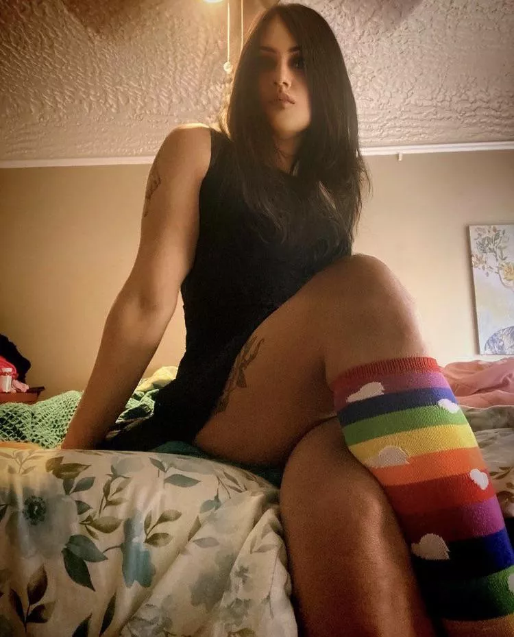 My girlfriend has completely slaved me she thinks she can slave you too