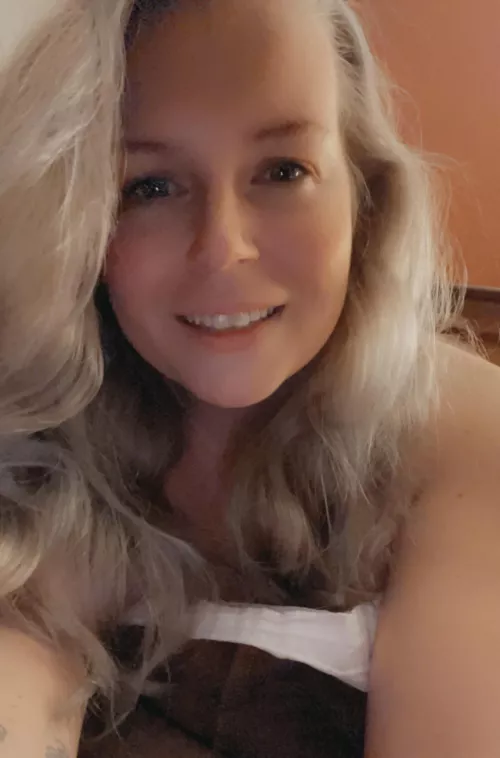 My hair is the same color as it was when I was little again! 🤍