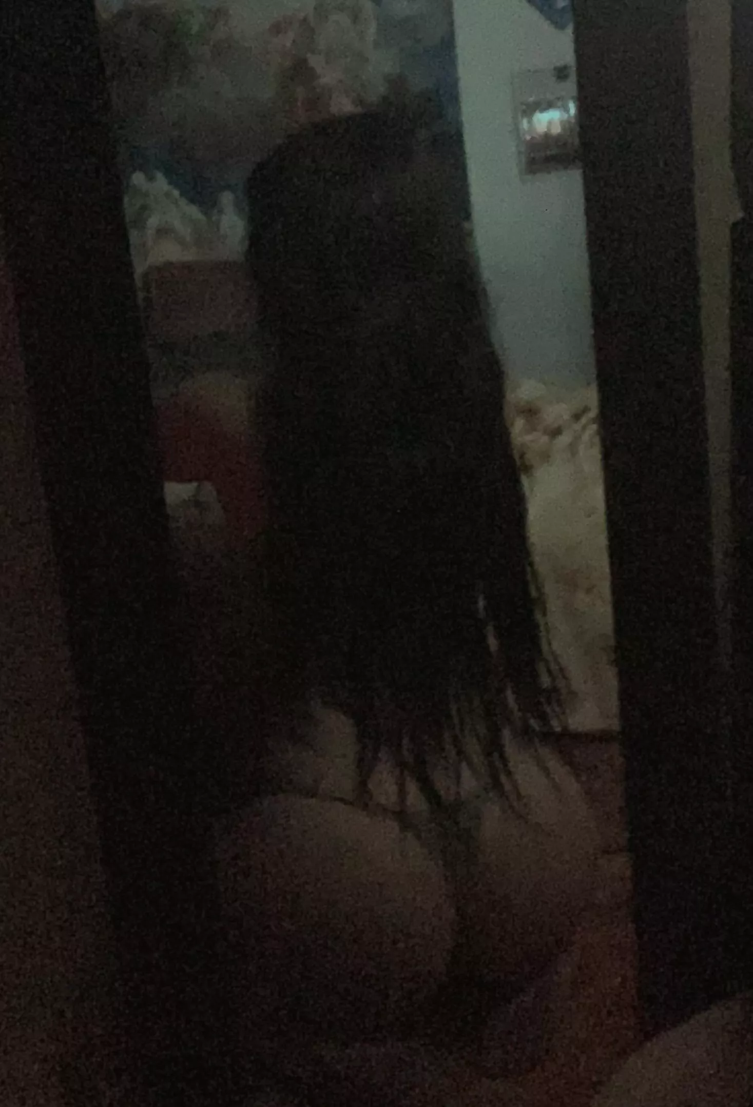 my hair nearly covers my thong 😌