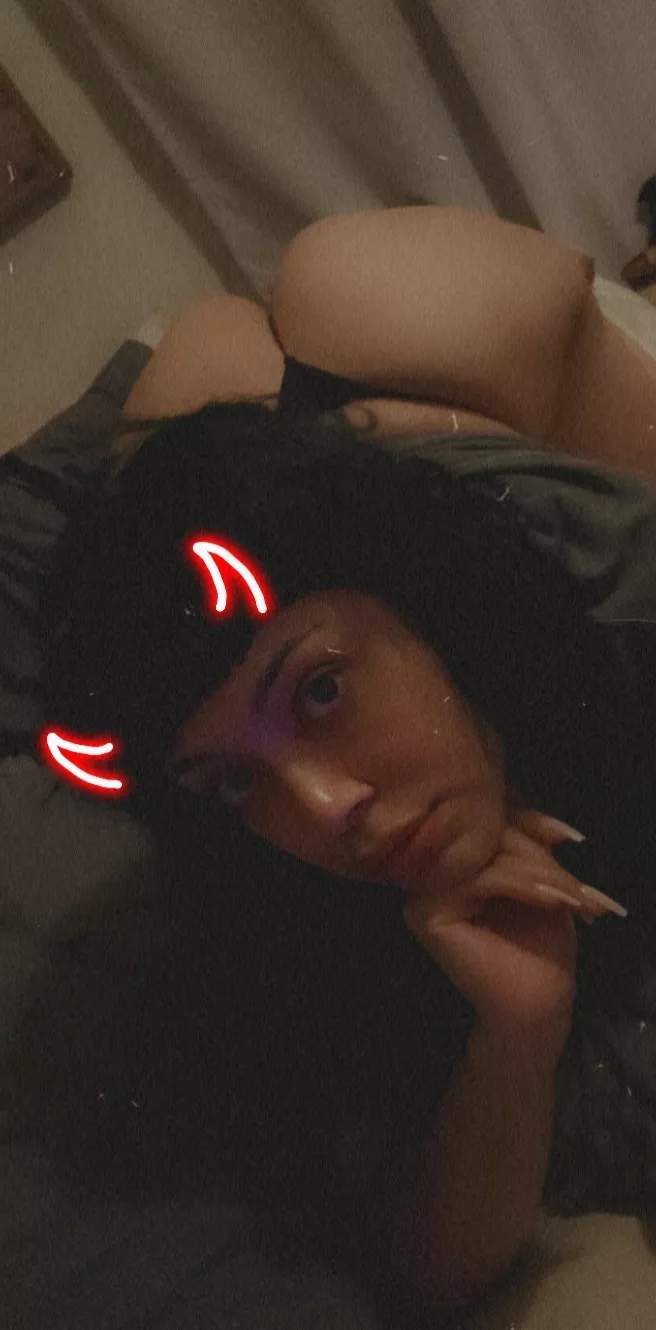 My Hubby loves sharing me 😚🖤💜🖤💜 My Hubby loves sharing me 😚🖤💜🖤💜