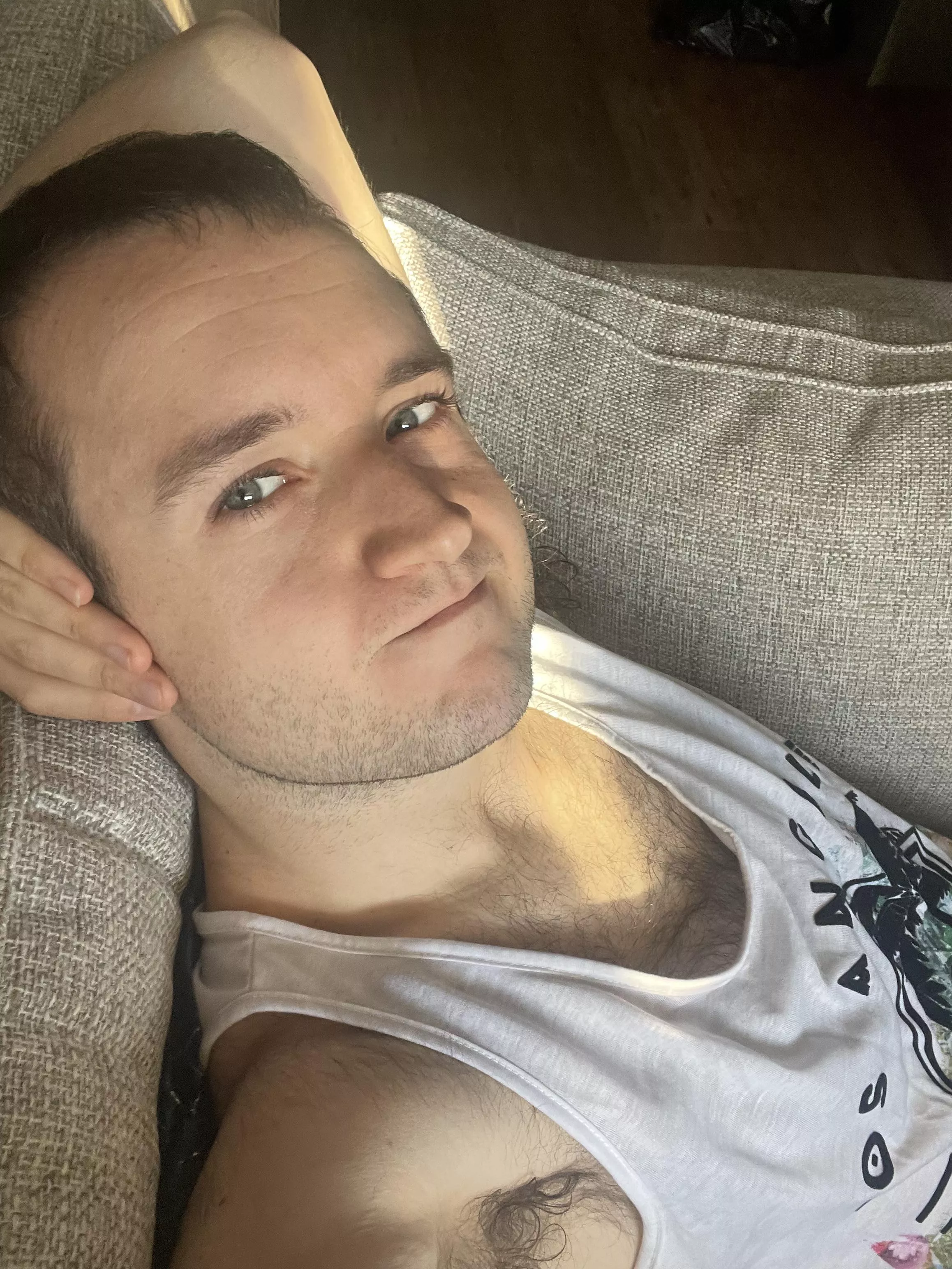 My last post got removed apparently it was “too wild” sorry! So I’ve reposted it in the correct gaymers now happy Thursday everyone