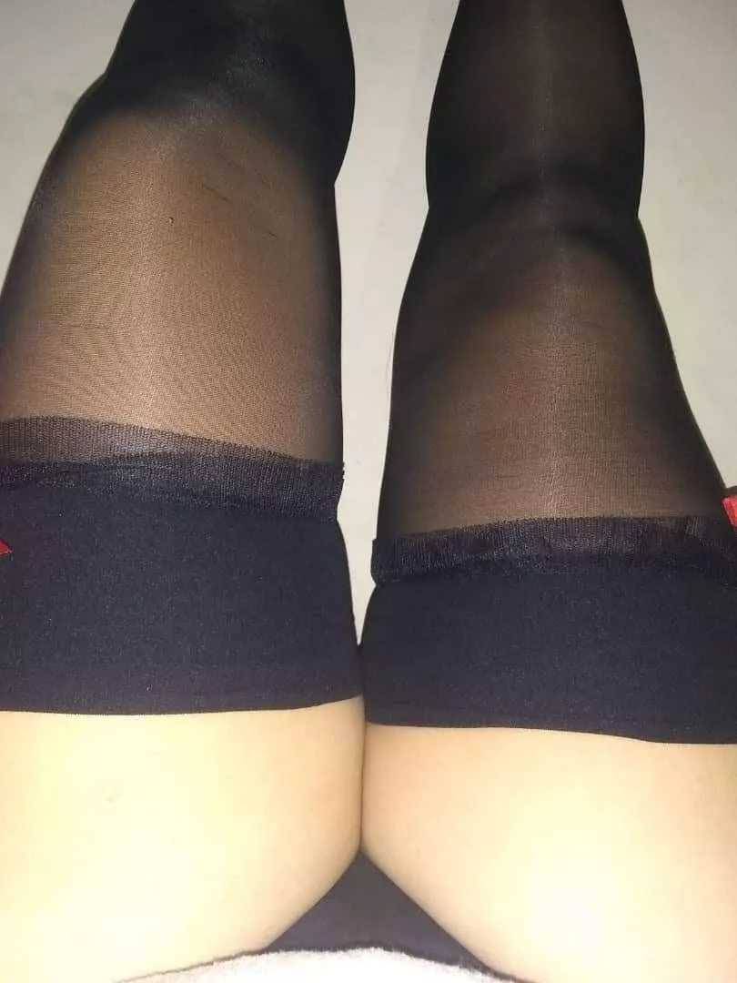 My legs are ready to eat My legs are ready to eat