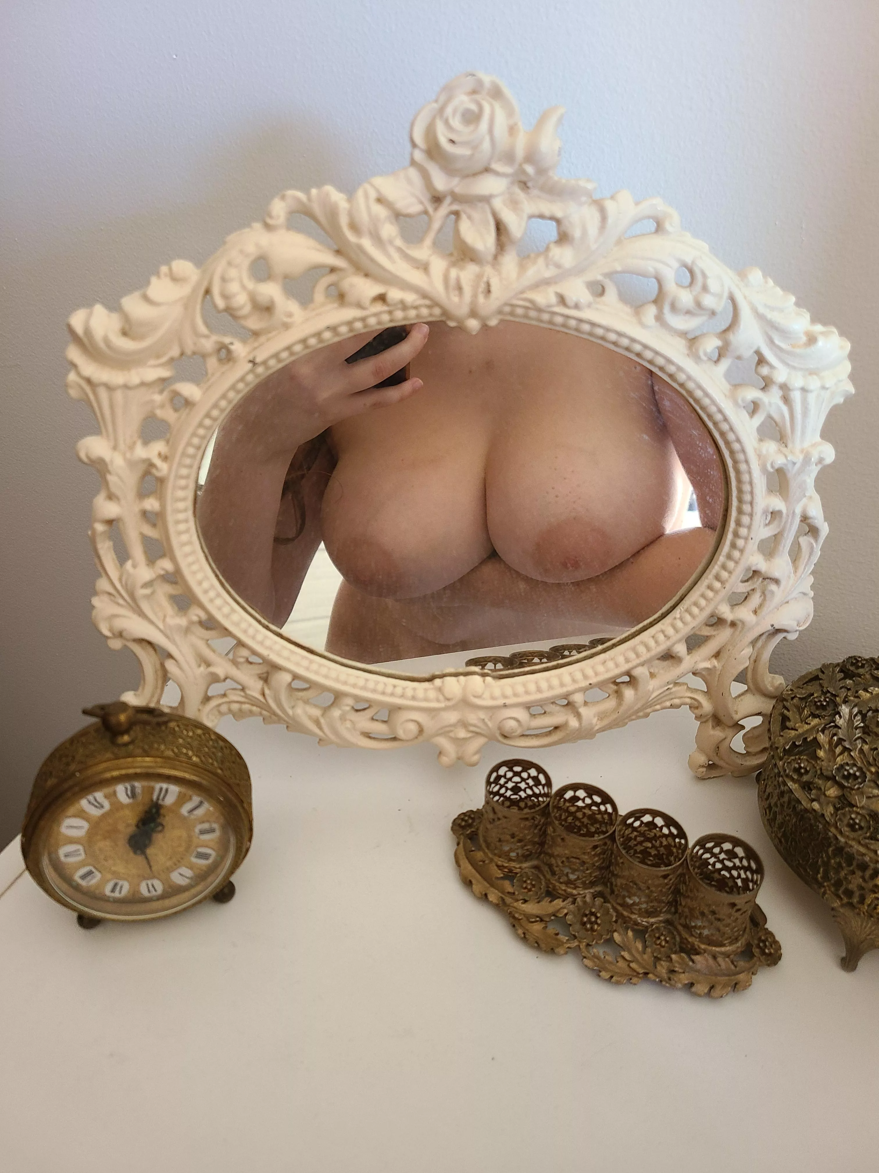 My makeup mirror :) My makeup mirror :)