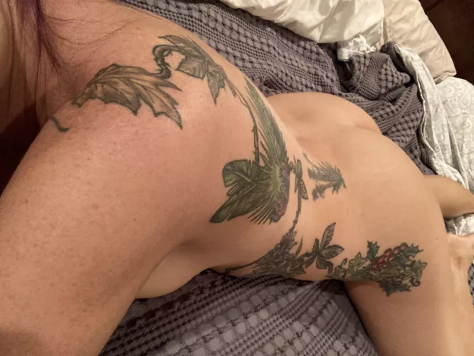 My man says I can have a girlfriend to play with so he can rest. I hope she’s in this sub! [f]