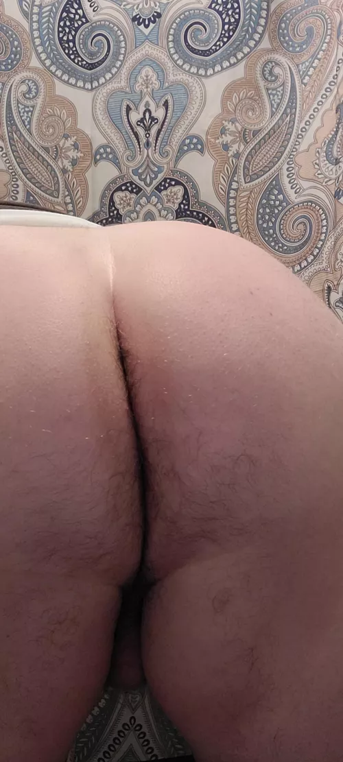 My married hairy business end. [42]