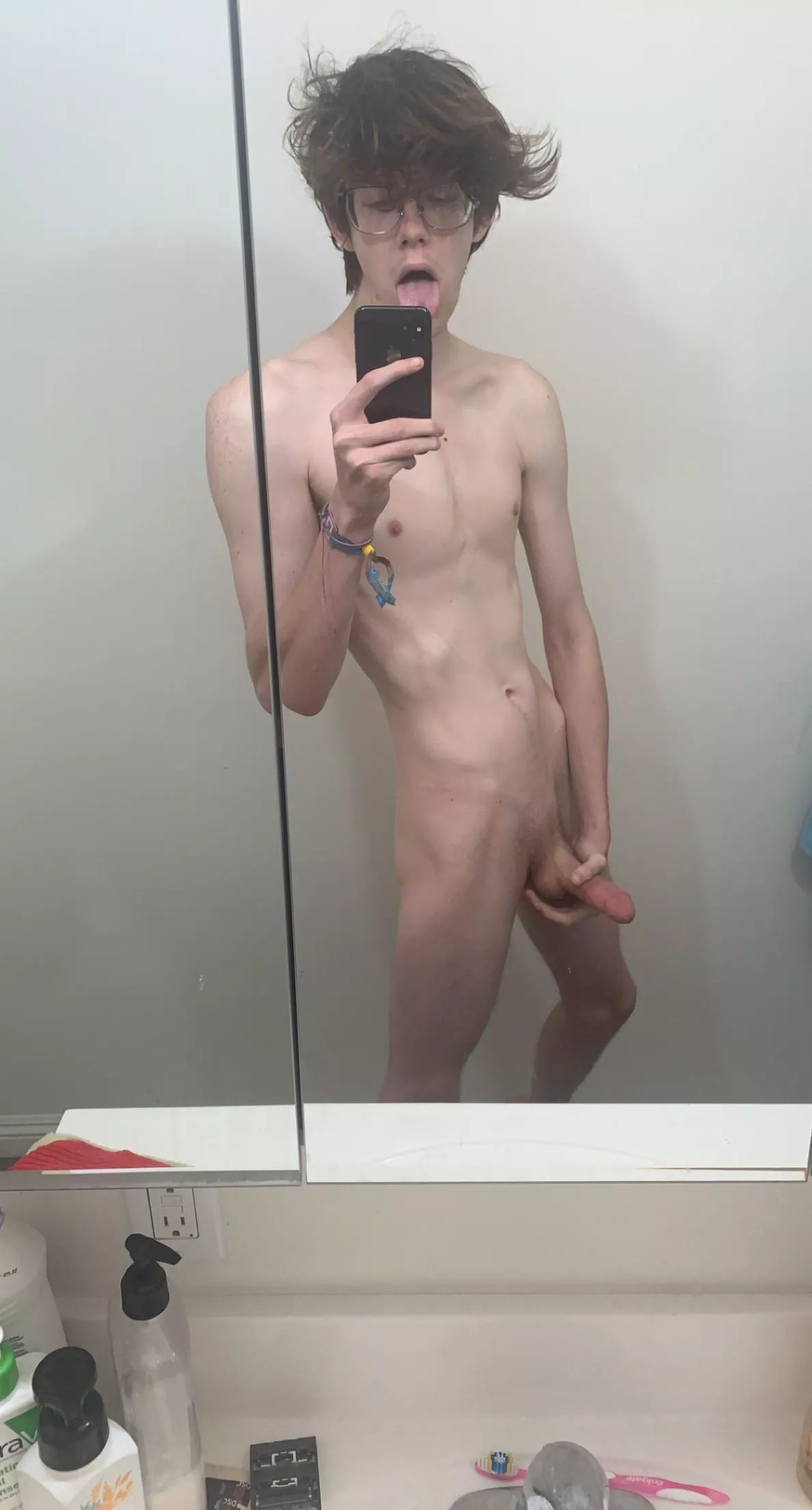 My mental health gets in the way of posting, but all the comments make me so happy 🥰