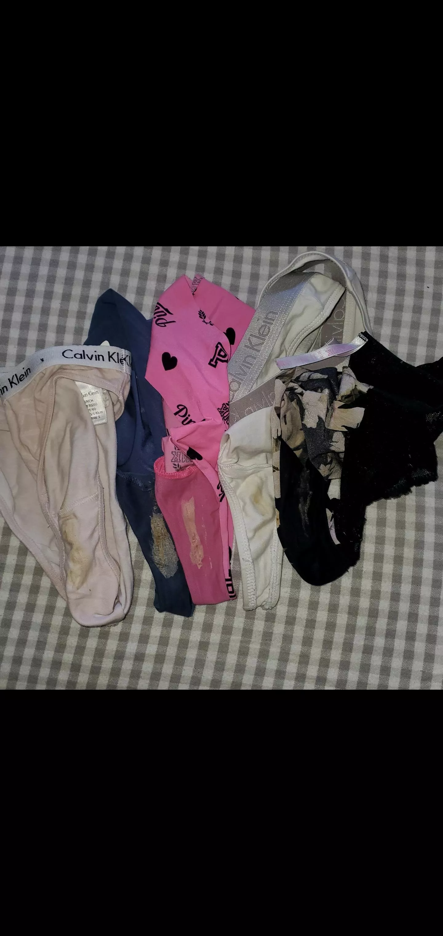 My messy little girl 🤤