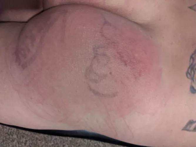 My Mistress spanked the writing off me