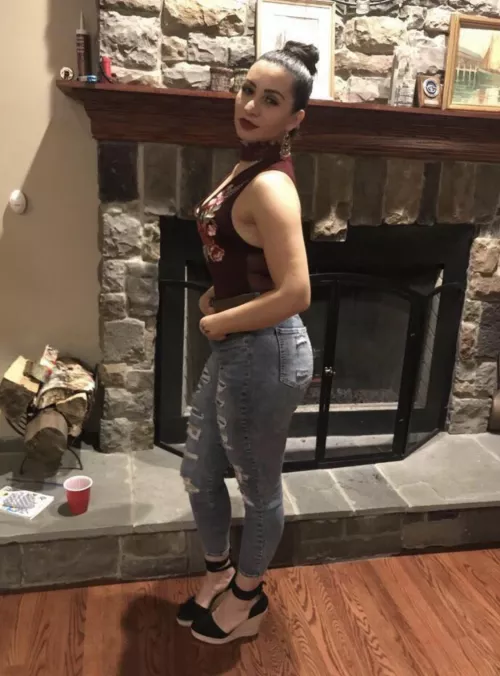 My mom loves attention, can you guys give her some?