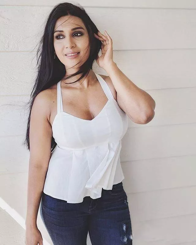 My mommy loves making me jealous