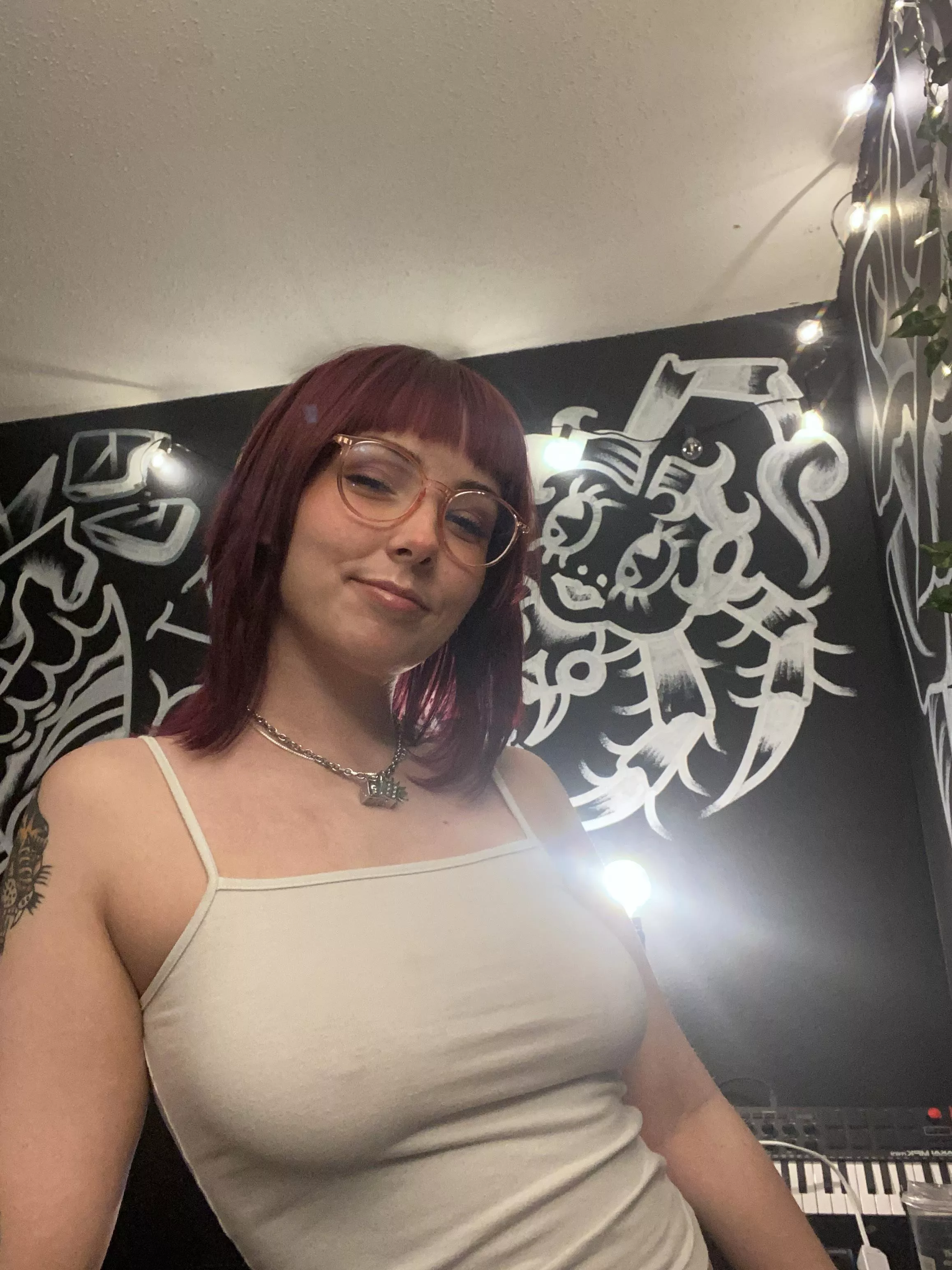 my new hair color pairs so well with my frames! ❤️