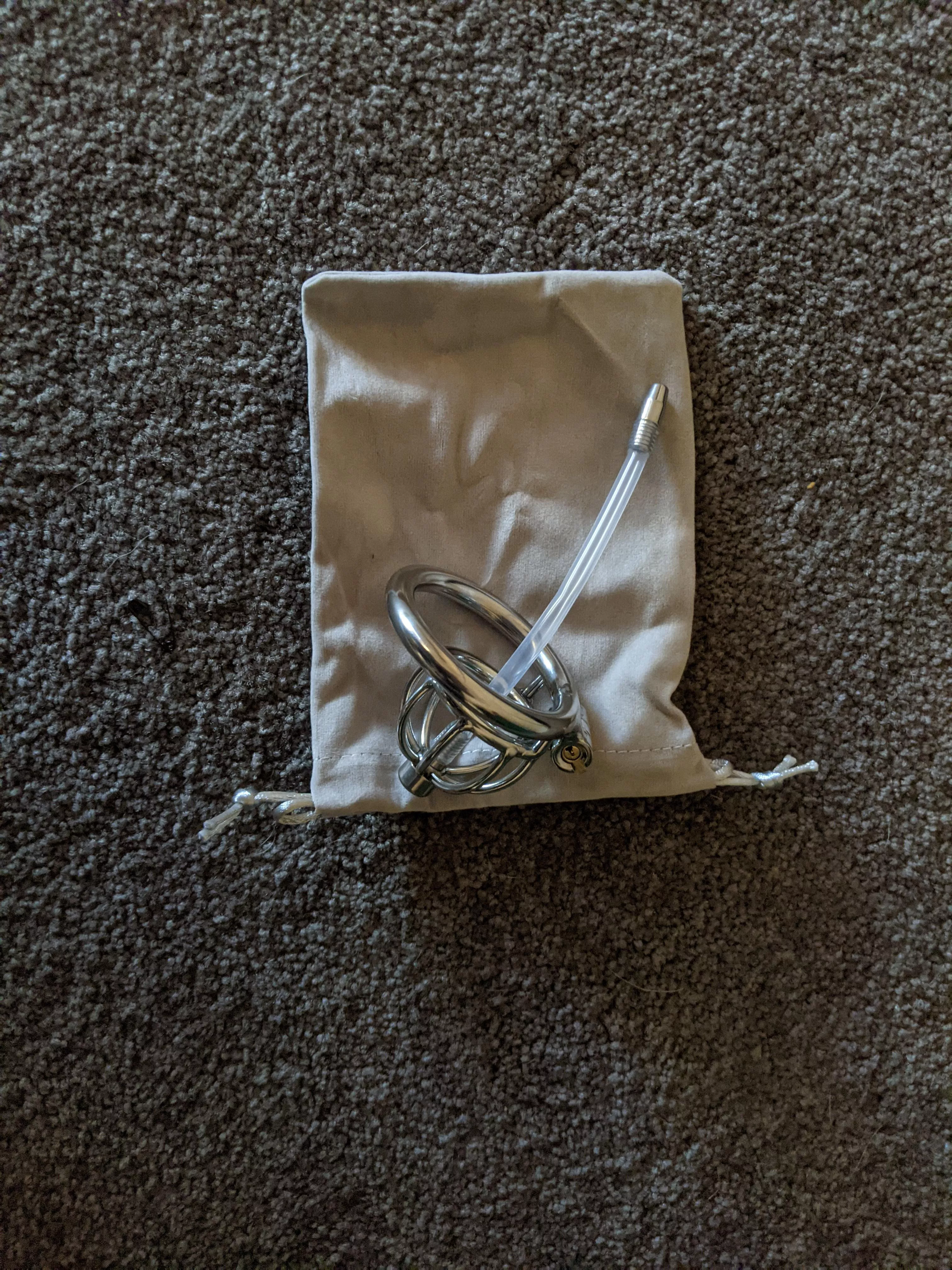 My new nub and cath. I'm not sure if I should be worried sick, or dripping in lust!