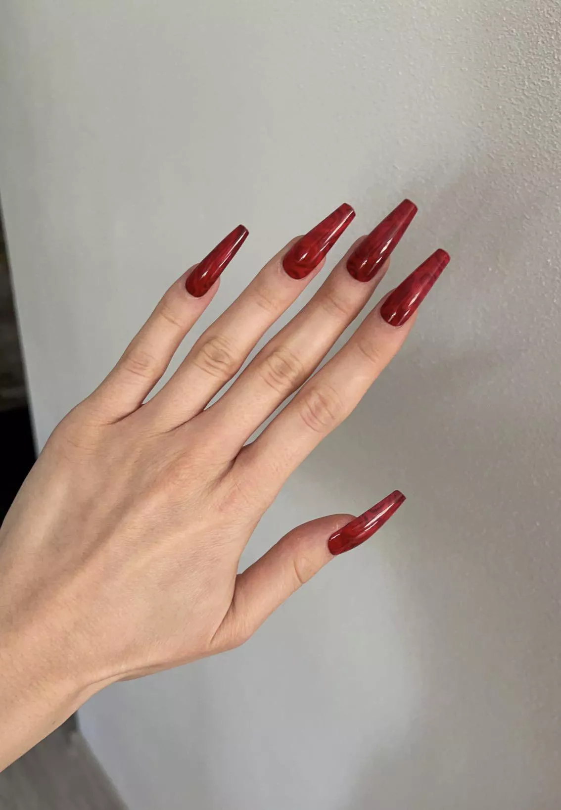 my new red nails?????