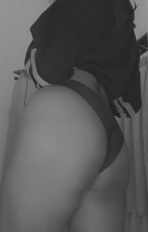My OF only $5 a month!😈 free sexting and dick rate😘 solo play/kink friendly/custom content❤️🔥link below