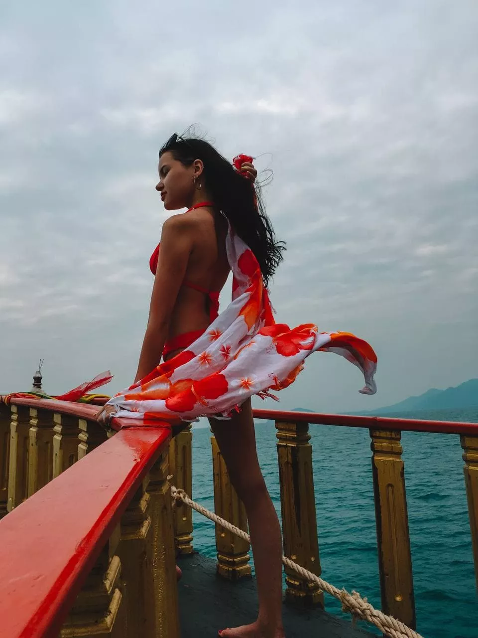 My old dream was to have sex on the rooftop in the rain, would u go for that?😇😈 My old dream was to have sex on the rooftop in the rain, would u go for that?😇😈