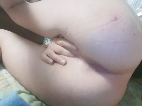 My pale body would look even better with your cum on it My pale body would look even better with your cum on it