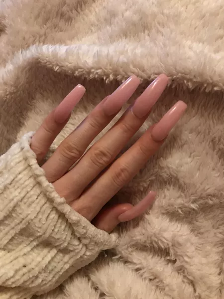 my pink barbie nailsπ