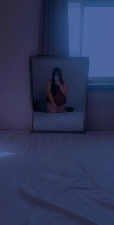 My puppy likes to be involved in shoots sometimes 🥺