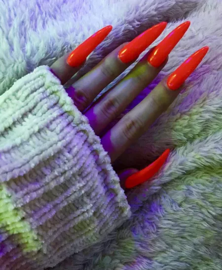 my red and looong red nails😈❤️🔥
