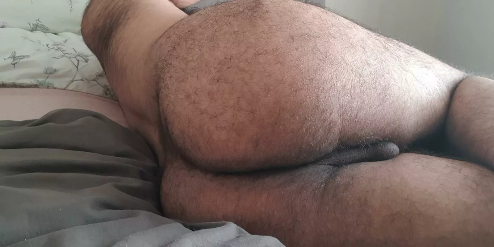 My round peachy bum 🍑 My round peachy bum 🍑