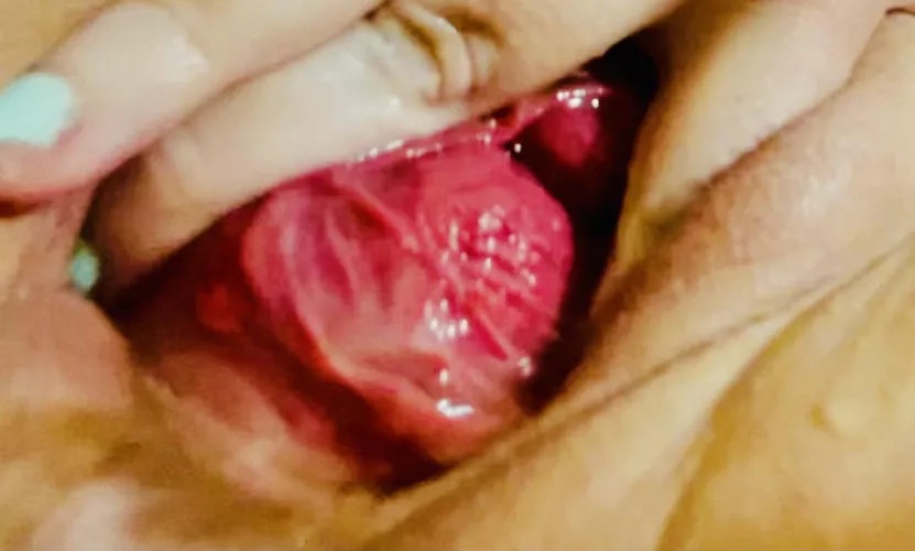 My ruined pussy meat up close! π