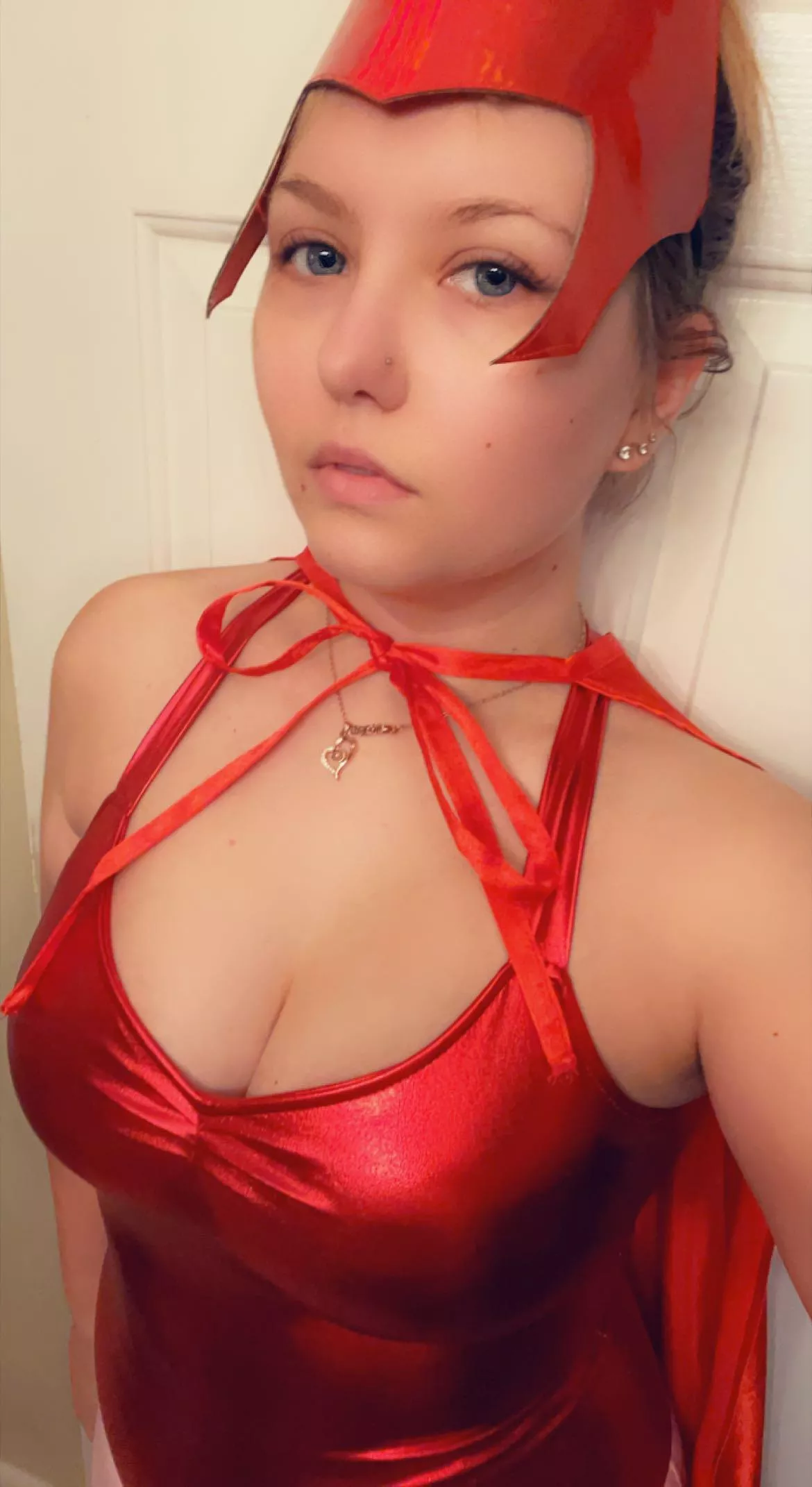 My Scarlet Witch Halloween costume came in nudes : cosplaygirls | NUDE-PICS .ORG