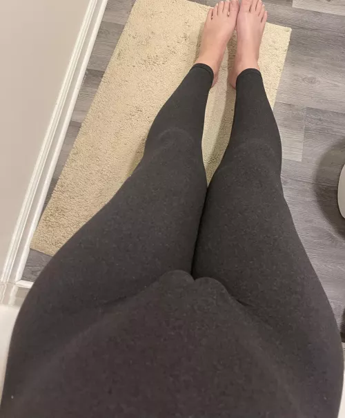 My sissy clitty camel-toe ๐ My sissy clitty camel-toe ๐