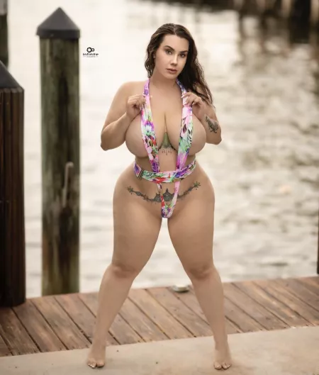 My slingshot bikini wonβt hold my 36H cup tits in place My slingshot bikini wonβt hold my 36H cup tits in place