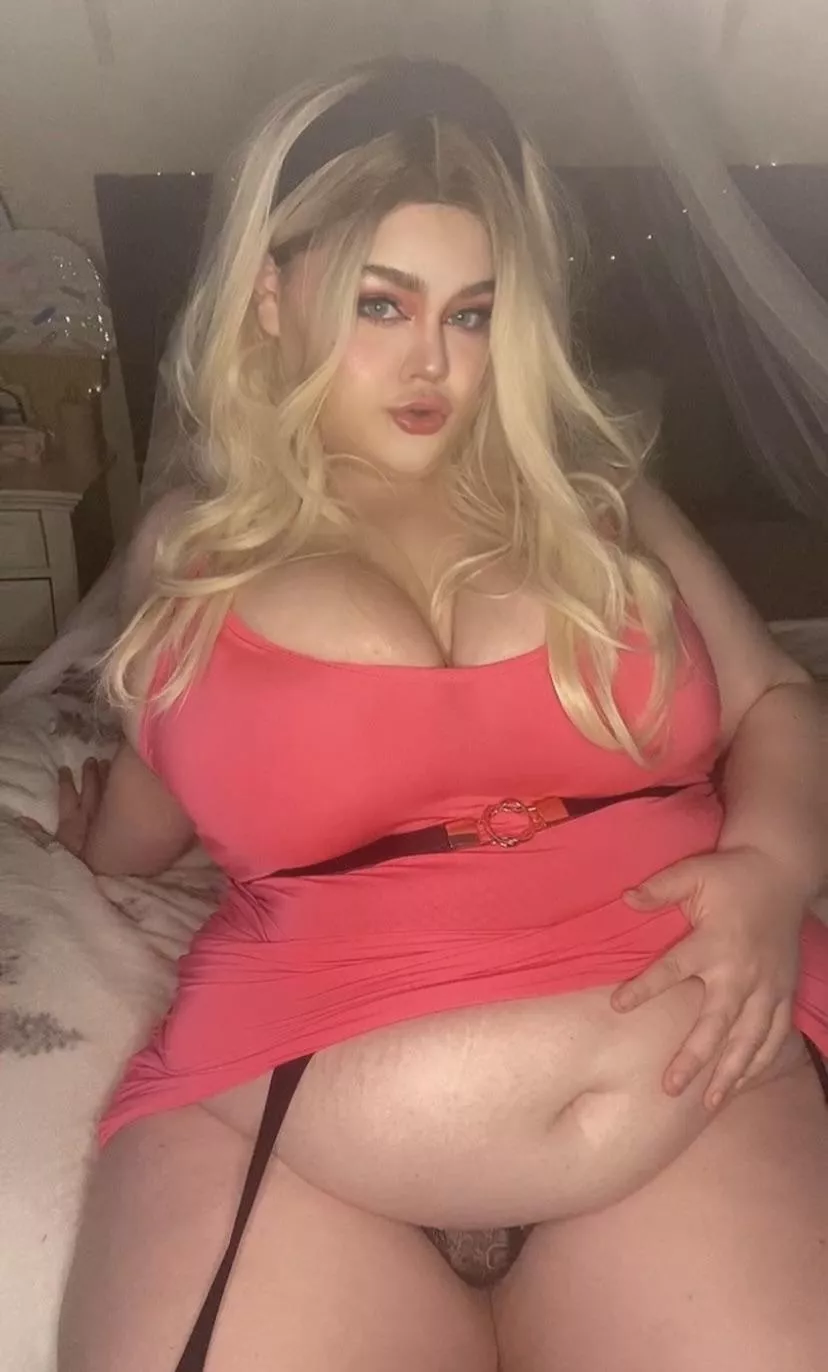 My softer belly turned this dress into a shirt 🥵