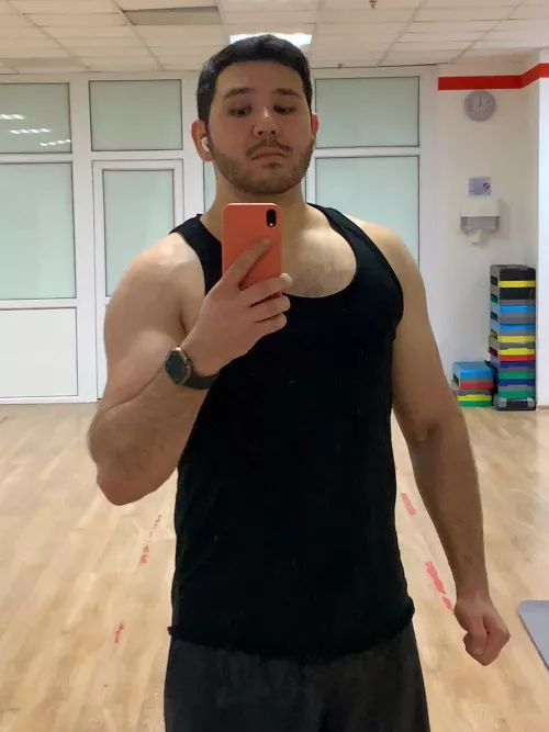 My straight friend said I’m 7-8. What do you think?