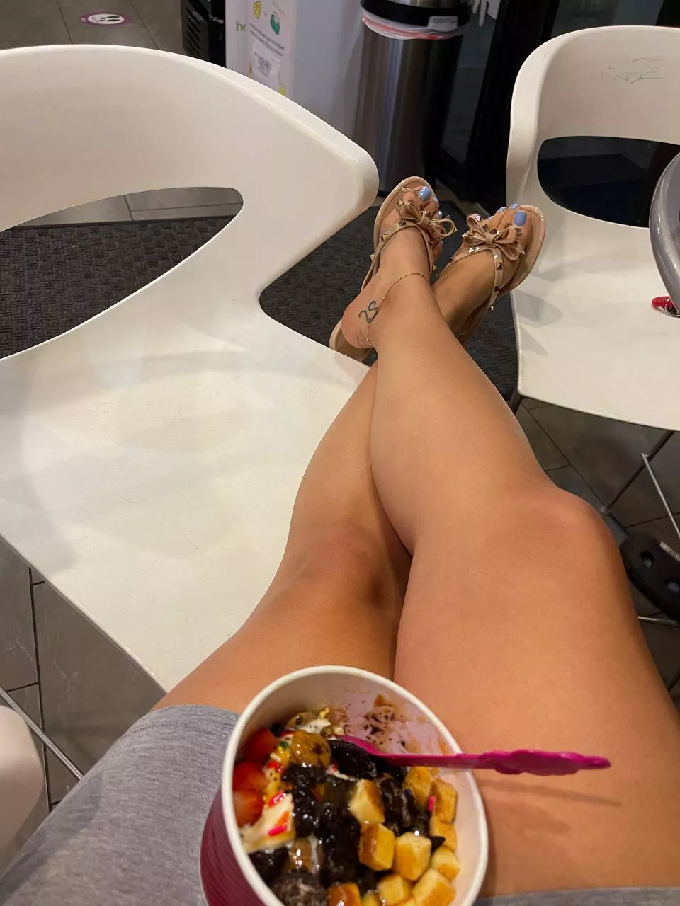 My subs have taste, I love the color they picked!